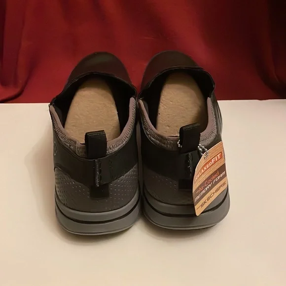SKECHERS, NWT men’s black/grey size 13 leather/synthetic upper slip on shoes. - Picture 3 of 4